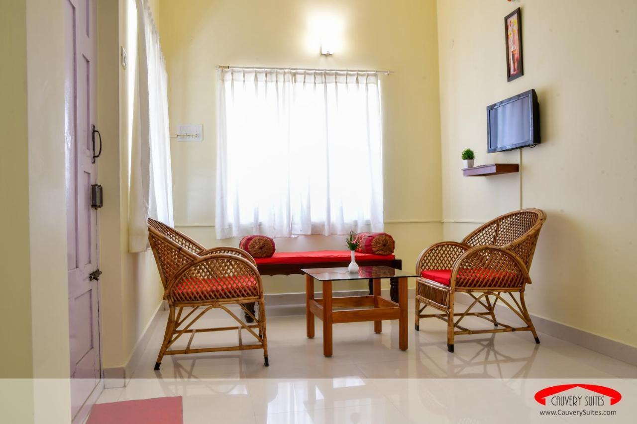 Cauvery Suites Madikeri Exterior foto